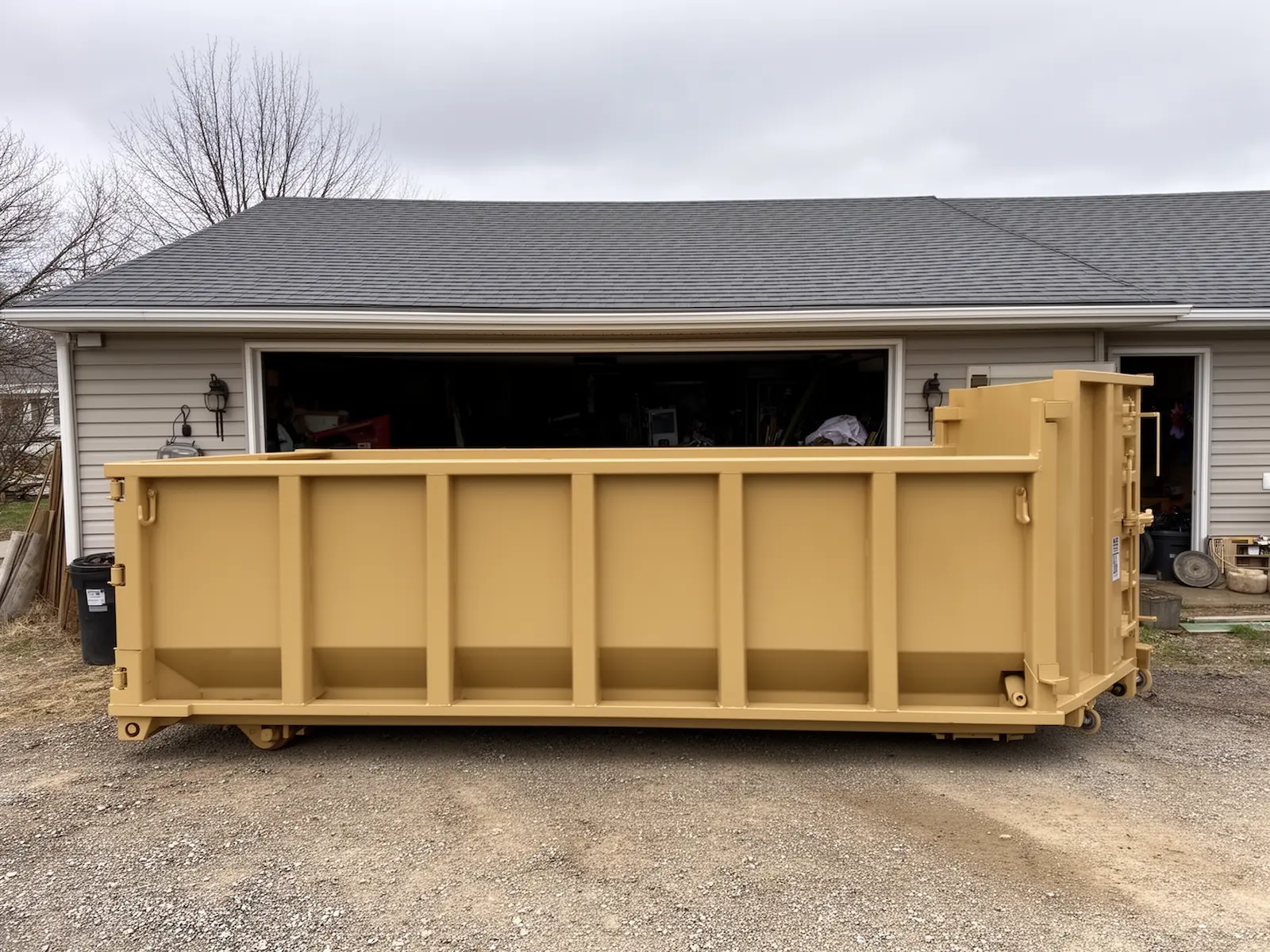 Roll-off dumpster from Des Plaines Workhorse Dumpsters in Des Plaines, IL